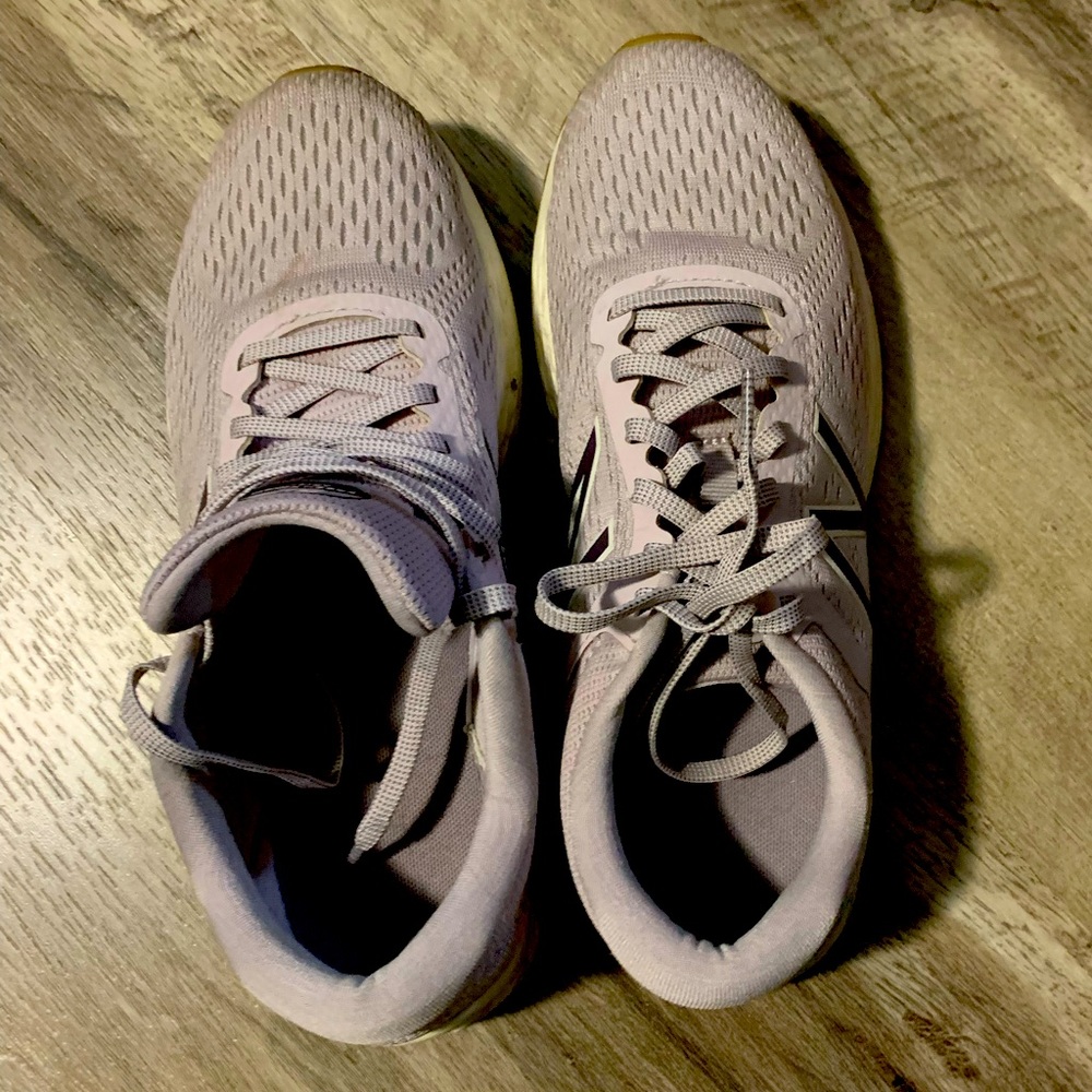 New Balance lilac shoes